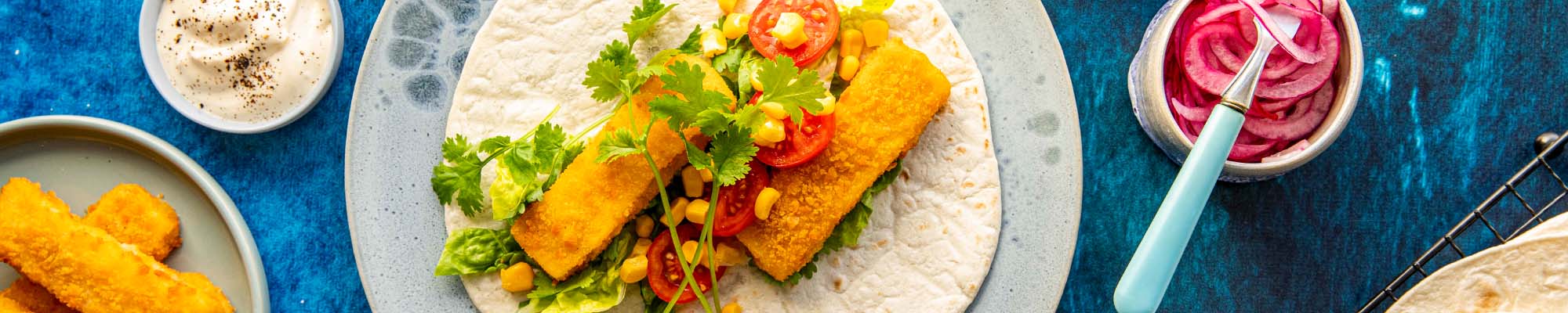 Fiskepinnetaco med salsa