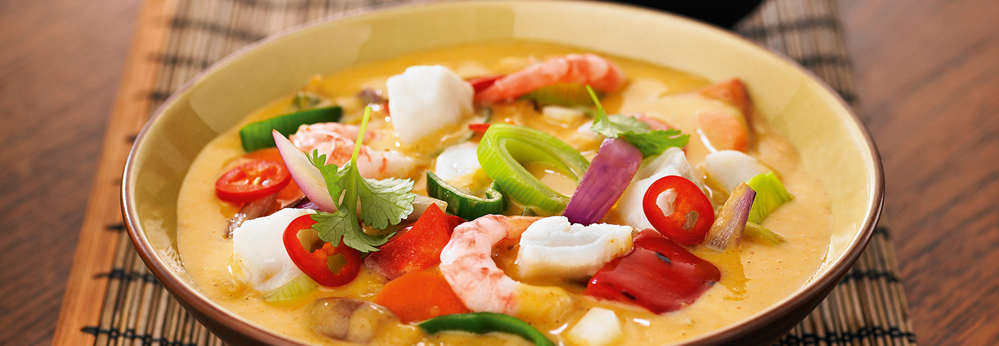 Fiskesuppe med currypaste & reker