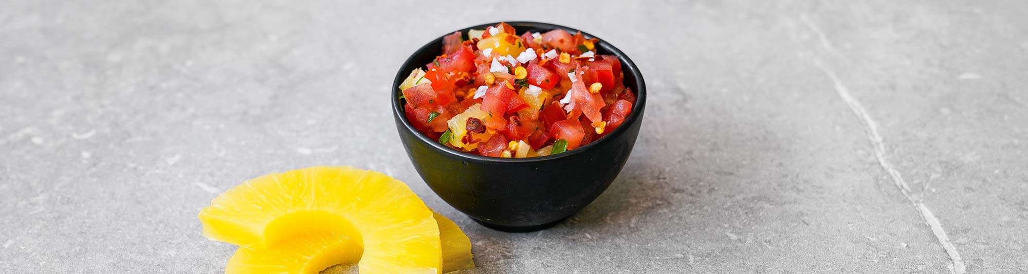 Frisk og spicy tomatsalsa